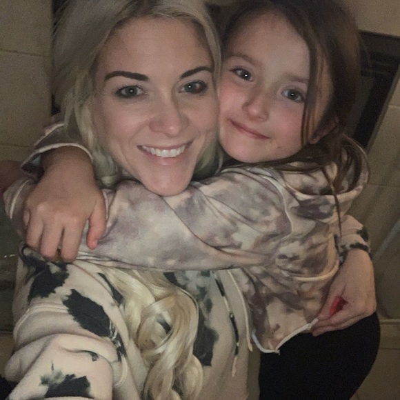 Meet your Posher, Alma - Picture 4 of 15